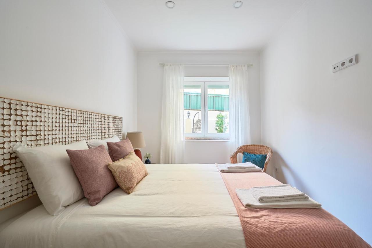 Belém Light Filled Apt With Patio, By TimeCooler Lisbona Esterno foto