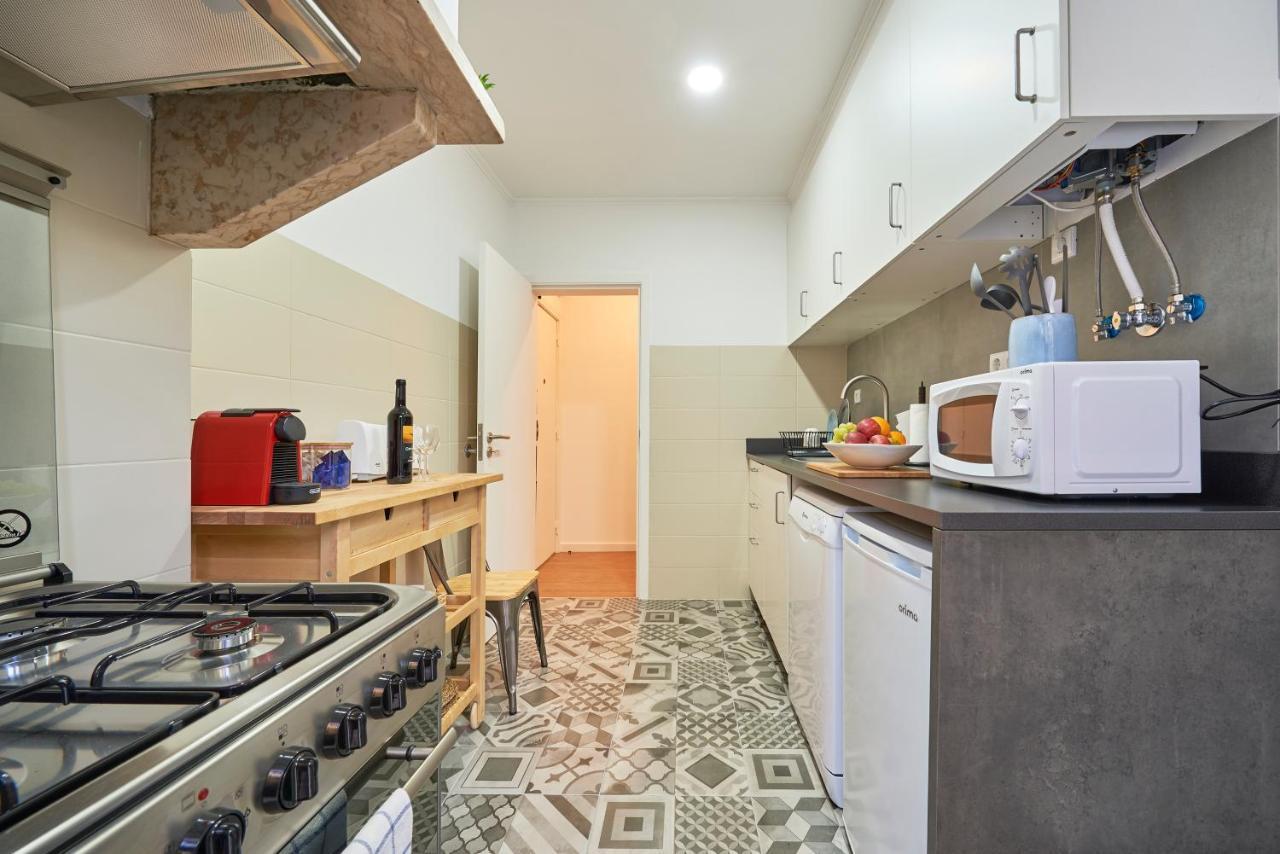 Belém Light Filled Apt With Patio, By TimeCooler Lisbona Esterno foto