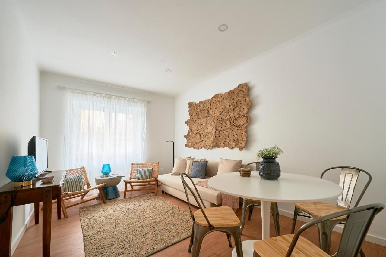 Belém Light Filled Apt With Patio, By TimeCooler Lisbona Esterno foto