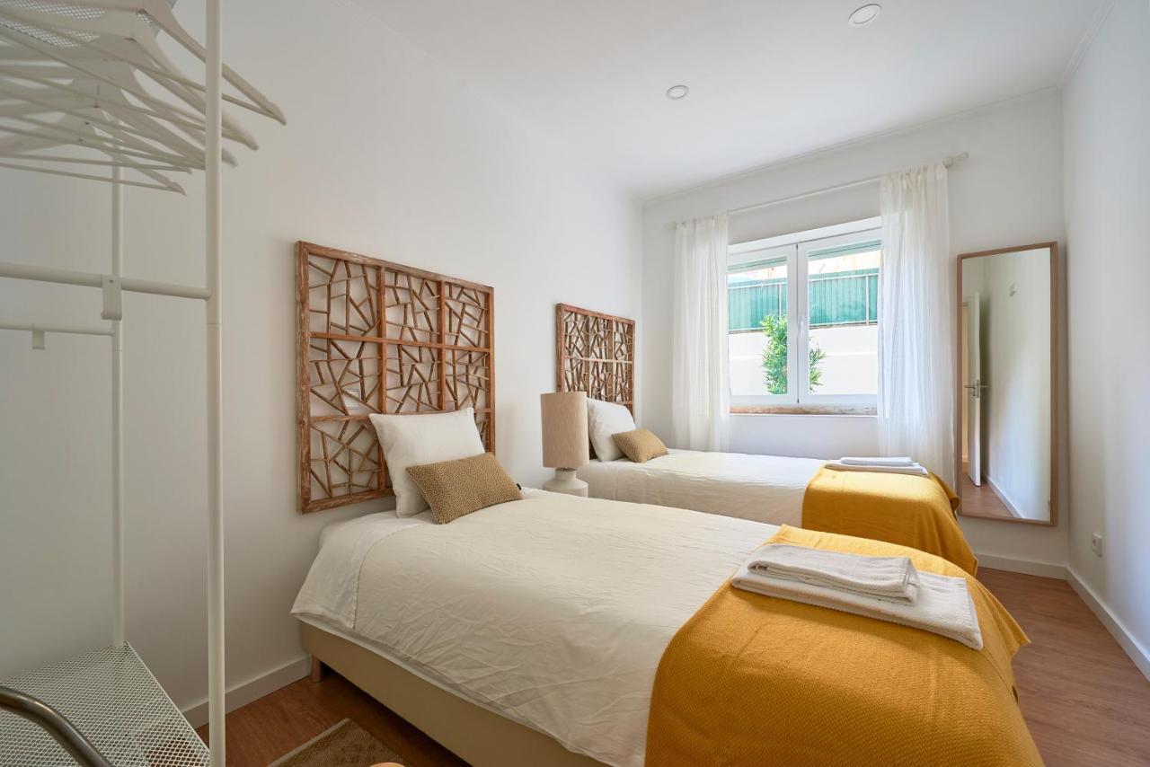 Belém Light Filled Apt With Patio, By TimeCooler Lisbona Esterno foto